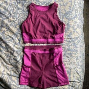 Nike Pro Crop Top Workout Set